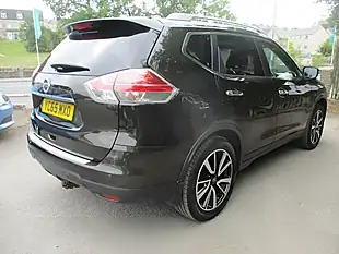Used 2015 Nissan X-Trail Tekna Green - Interior and Exterior details 5