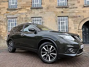 Used 2015 Nissan X-Trail Tekna Green - Interior and Exterior details 8