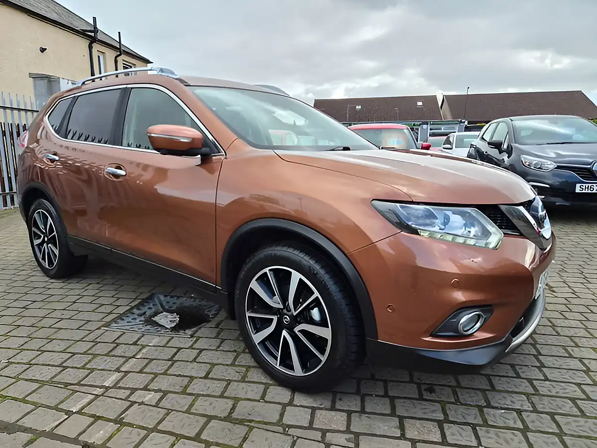 Used 2015 Nissan X-Trail Tekna - Interior and Exterior details 2