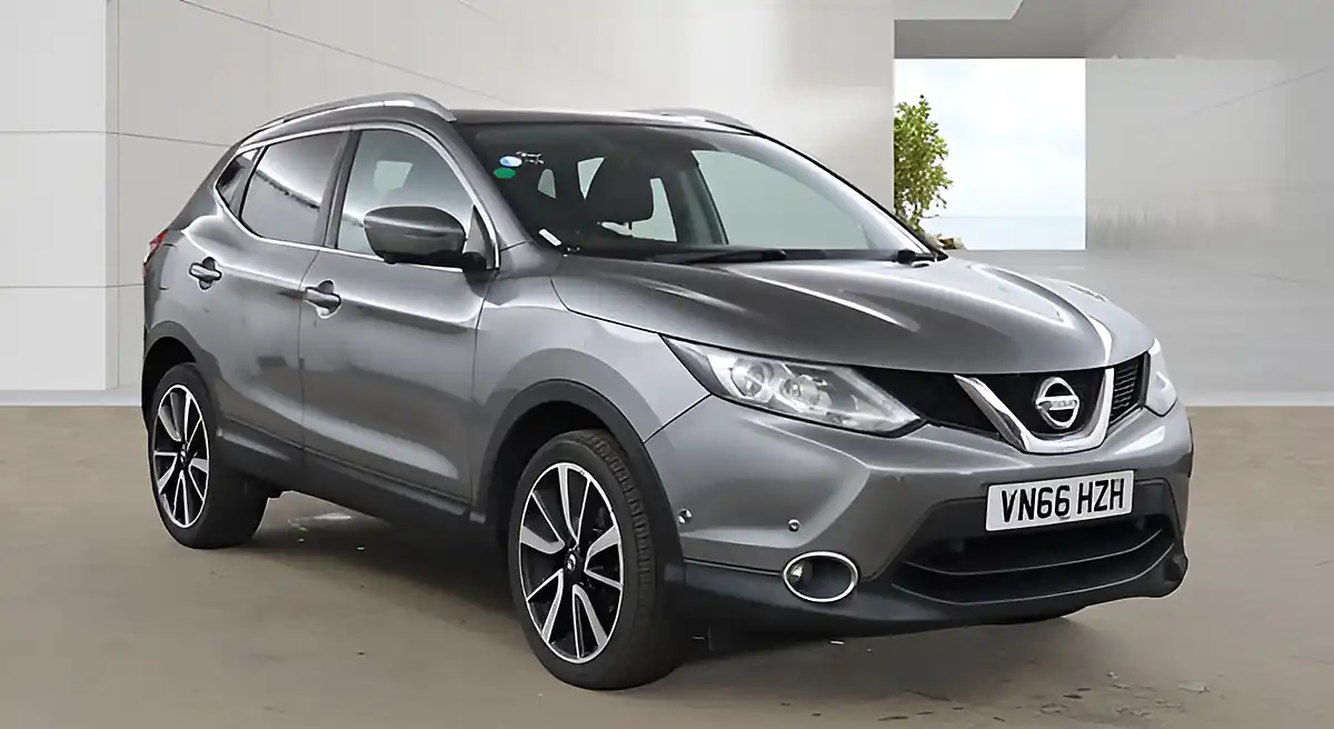 Used 2015 Nissan X-Trail Tekna - Interior and Exterior details 4