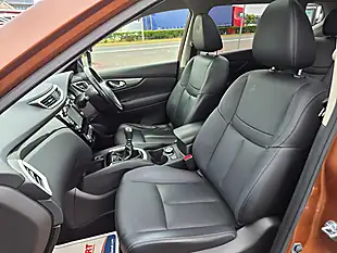 Used 2015 Nissan X-Trail Tekna Orange - Interior and Exterior details 17