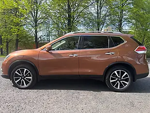 Used 2015 Nissan X-Trail Tekna Orange - Interior and Exterior details 10