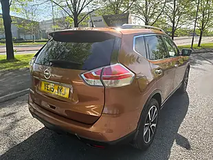 Used 2015 Nissan X-Trail Tekna Orange - Interior and Exterior details 13