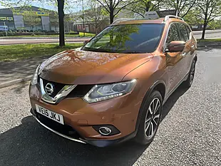 Used 2015 Nissan X-Trail Tekna Orange - Interior and Exterior details 8