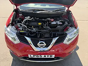 Used 2015 Nissan X-Trail Tekna Red - Interior and Exterior details 18