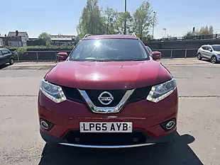 Used 2015 Nissan X-Trail Tekna Red - Interior and Exterior details 3