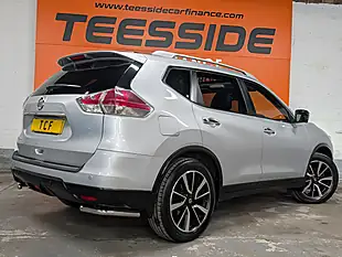 Used 2015 Nissan X-Trail Tekna Silver - Interior and Exterior details 15