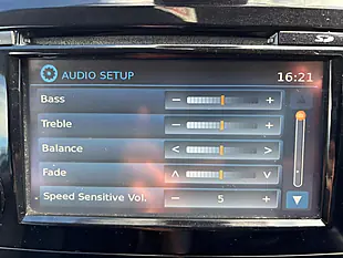 Used 2015 Nissan X-Trail Tekna Silver - Interior and Exterior details 16