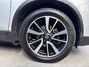 Used 2015 Nissan X-Trail Tekna Silver - Interior and Exterior details 20