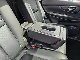 Used 2015 Nissan X-Trail Tekna White - Interior and Exterior details 10