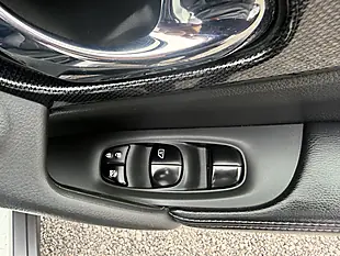 Used 2015 Nissan X-Trail Tekna White - Interior and Exterior details 18