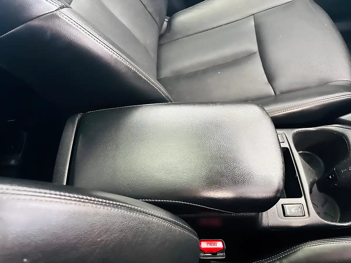 Used 2015 Nissan X-Trail Tekna Xtron Black - Interior and Exterior details 19