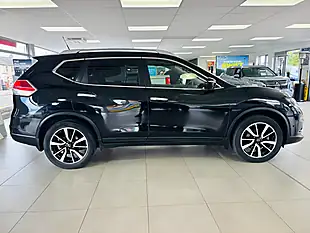 Used 2015 Nissan X-Trail Tekna Xtron Black - Interior and Exterior details 8