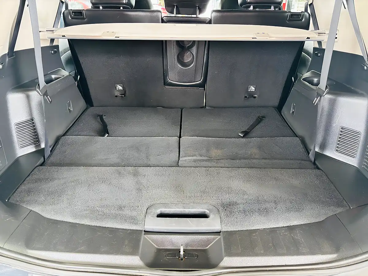 Used 2015 Nissan X-Trail Tekna Xtron Euro 6 Black - Interior and Exterior details 10