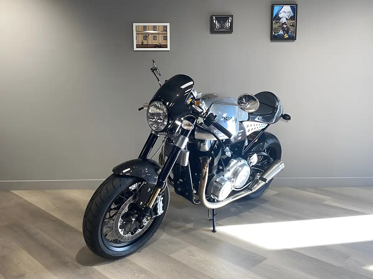 Used 2015 Norton Dominator Ss - Interior and Exterior details 4