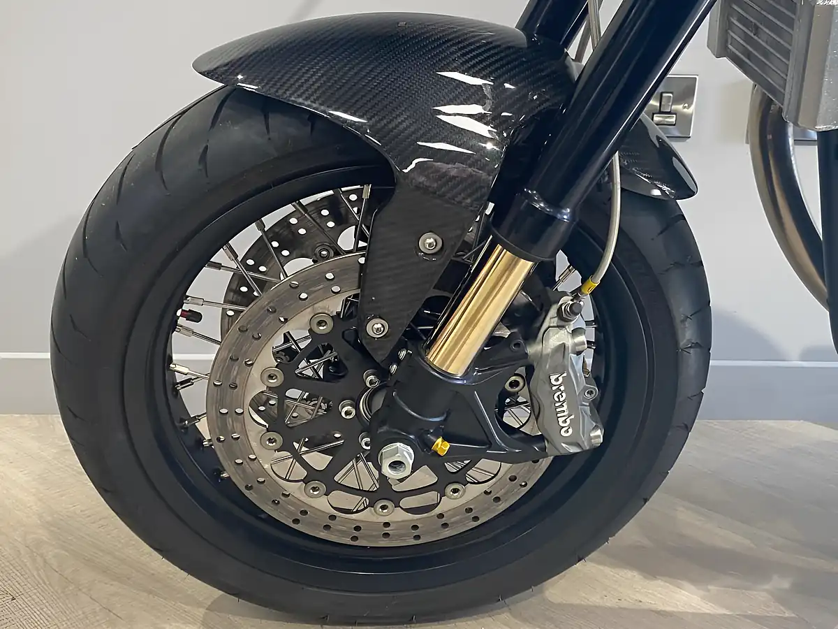 Used 2015 Norton Dominator Ss - Interior and Exterior details 7