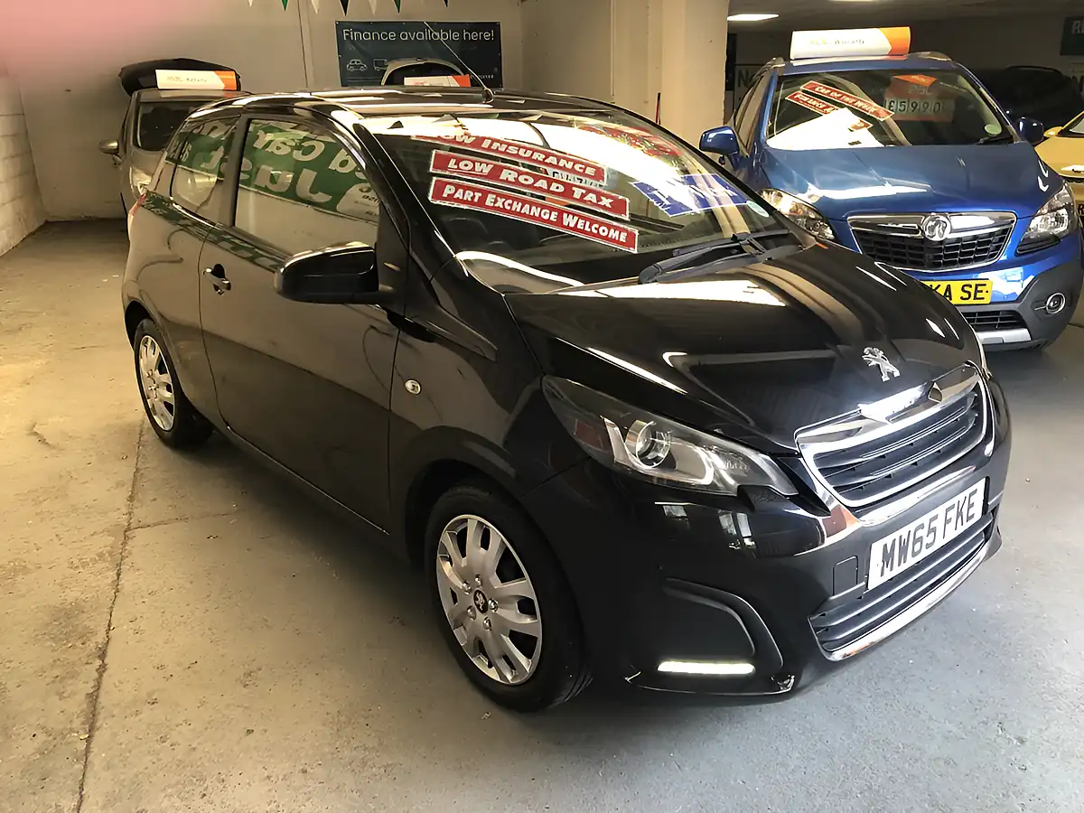 Used 2015 Peugeot 108 Active Black - Front View