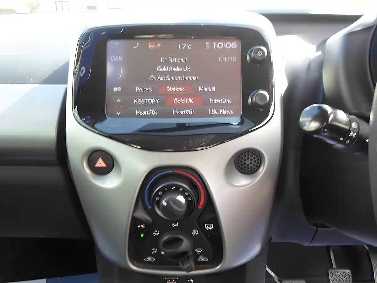 Used 2015 Peugeot 108 Active Electric Blue - Interior and Exterior details 7