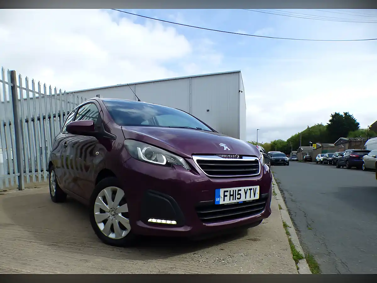 Used 2015 Peugeot 108 Active Purple - Front View