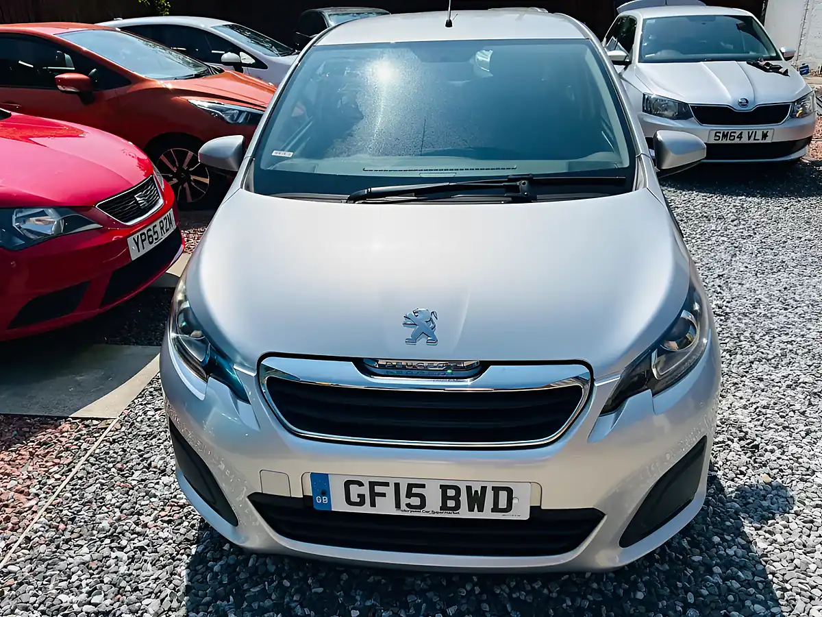 Used 2015 Peugeot 108 Active Silver - Interior and Exterior details 3