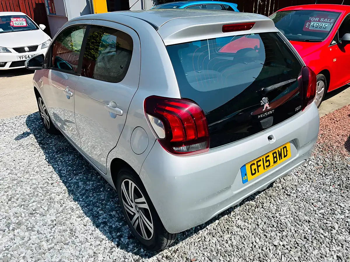 Used 2015 Peugeot 108 Active Silver - Interior and Exterior details 7