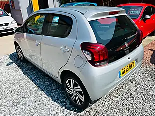 Used 2015 Peugeot 108 Active Silver - Interior and Exterior details 8