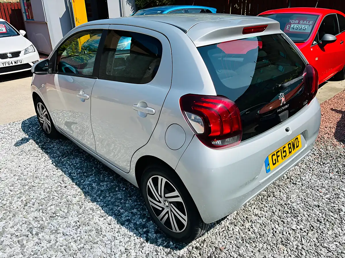 Used 2015 Peugeot 108 Active Silver - Interior and Exterior details 8