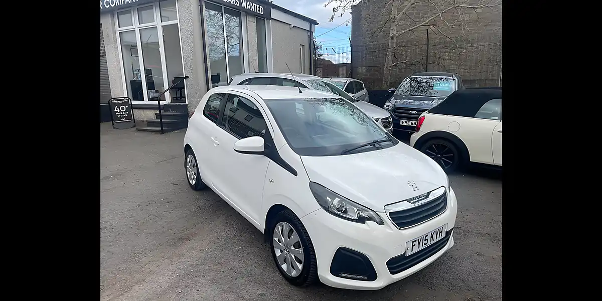 Used 2015 Peugeot 108 Active White - Front View