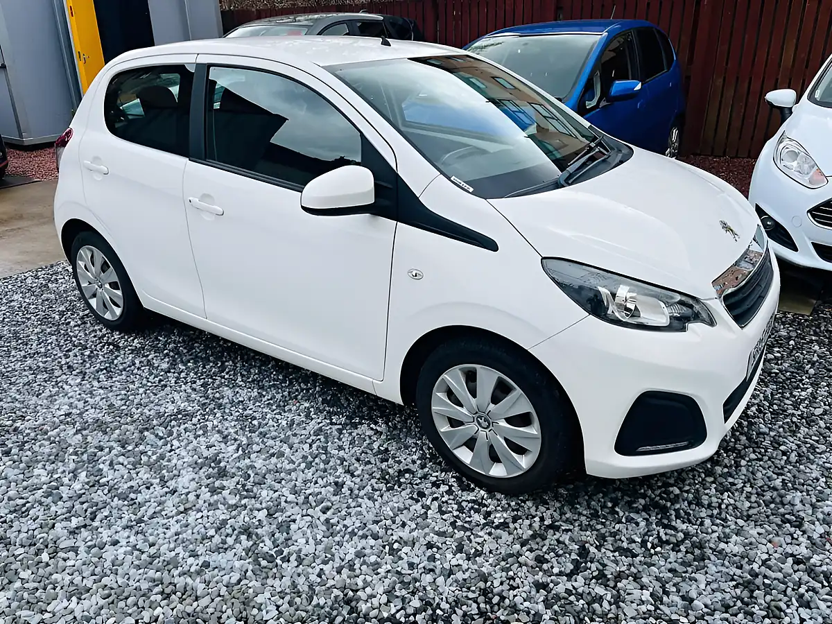 Used 2015 Peugeot 108 Active White - Front View