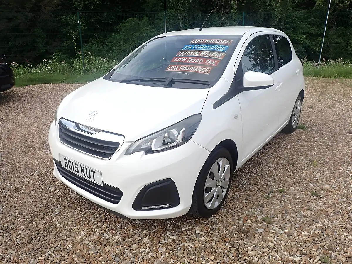 Used 2015 Peugeot 108 Active White - Interior and Exterior details 3