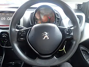 Used 2015 Peugeot 108 Active White - Interior and Exterior details 7