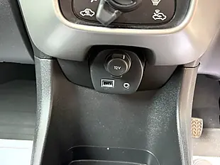 Used 2015 Peugeot 108 Active White - Interior and Exterior details 15