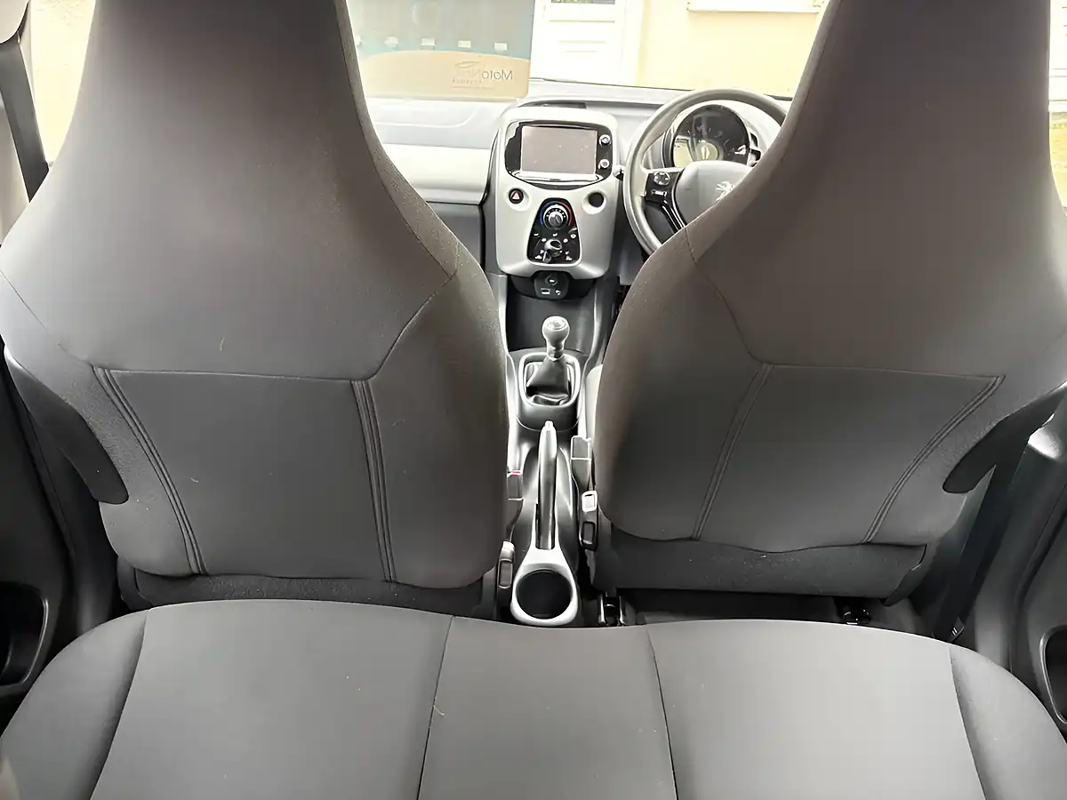 Used 2015 Peugeot 108 Active White - Interior and Exterior details 17