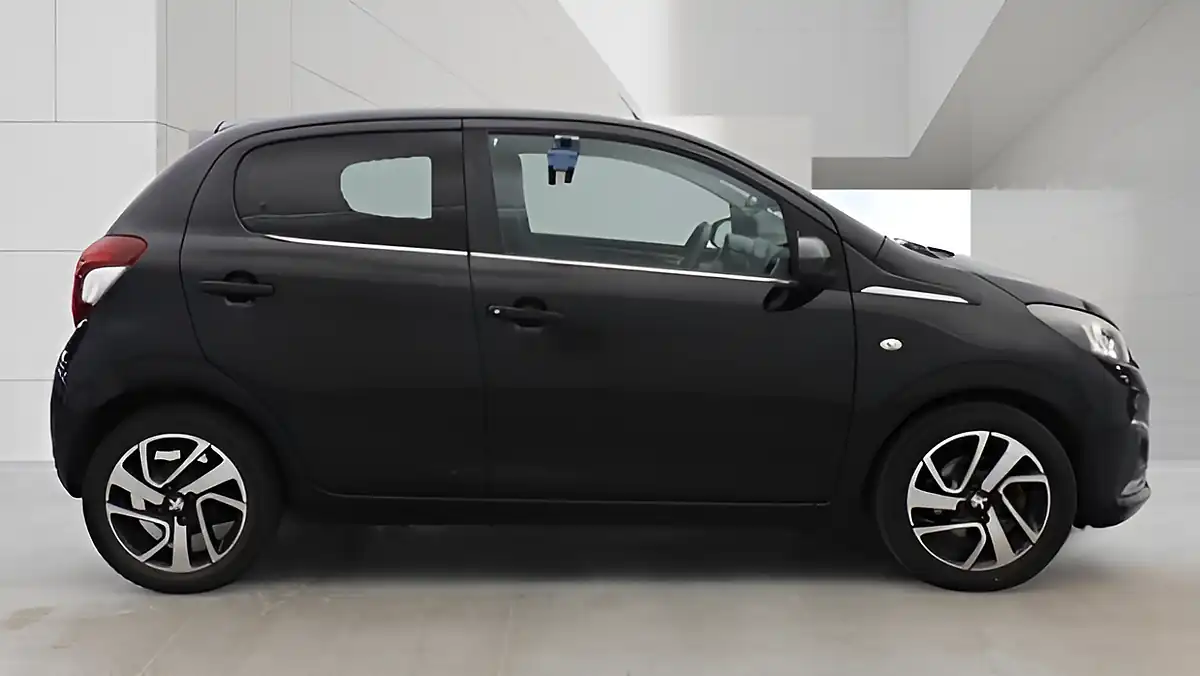 Used 2015 Peugeot 108 Allure Black Black - Interior and Exterior details 8