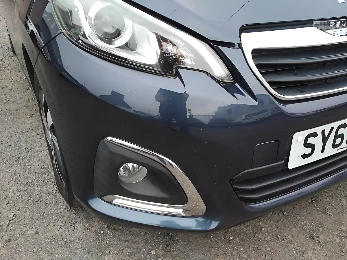 Used 2015 Peugeot 108 Allure Blue - Interior and Exterior details 10