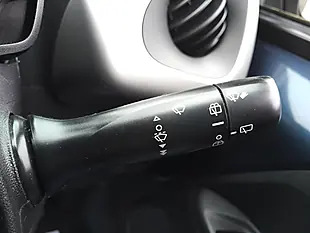 Used 2015 Peugeot 108 Allure Blue - Interior and Exterior details 19