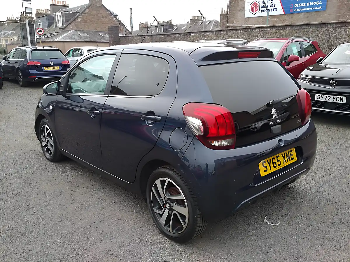 Used 2015 Peugeot 108 Allure Blue - Interior and Exterior details 5