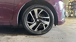 Used 2015 Peugeot 108 Allure Purple - Interior and Exterior details 13