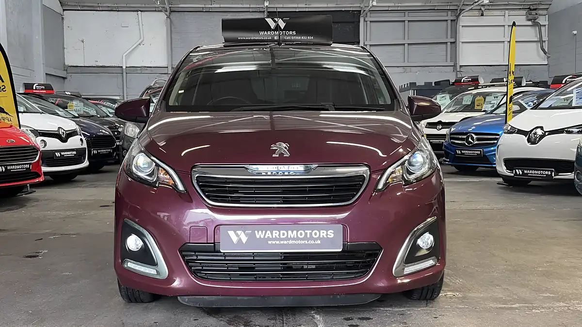 Used 2015 Peugeot 108 Allure Purple - Interior and Exterior details 3