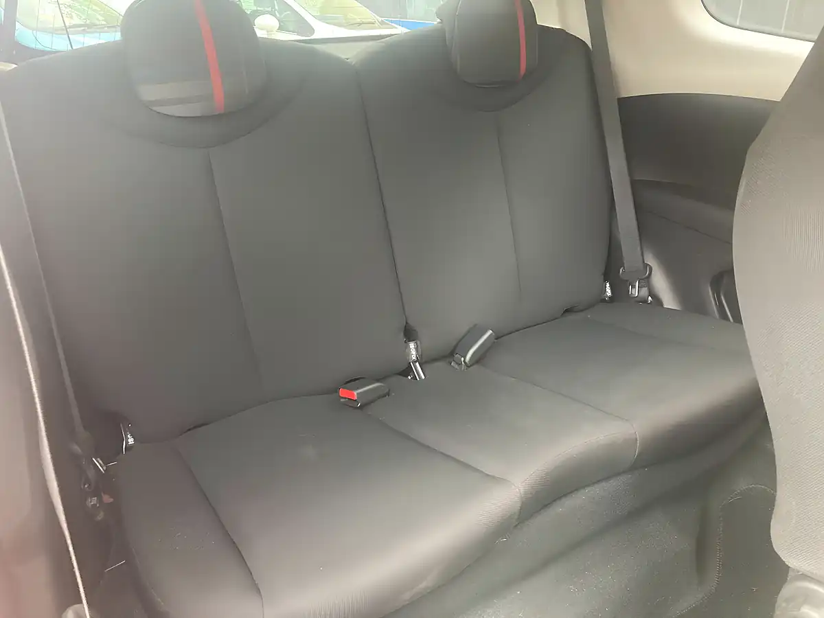 Used 2015 Peugeot 108 Allure Red - Interior and Exterior details 10