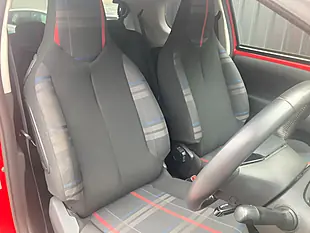 Used 2015 Peugeot 108 Allure Red - Interior and Exterior details 8