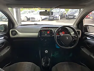 Used 2015 Peugeot 108 Allure Top Black - Interior and Exterior details 20