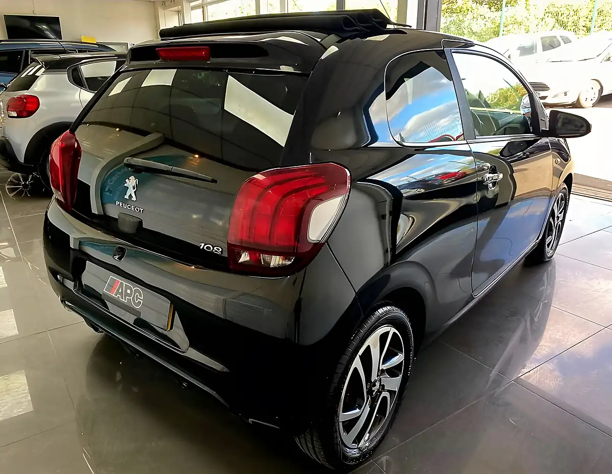 Used 2015 Peugeot 108 Allure Top Black - Interior and Exterior details 6