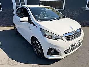 Used 2015 Peugeot 108 Allure White - Interior and Exterior details 12