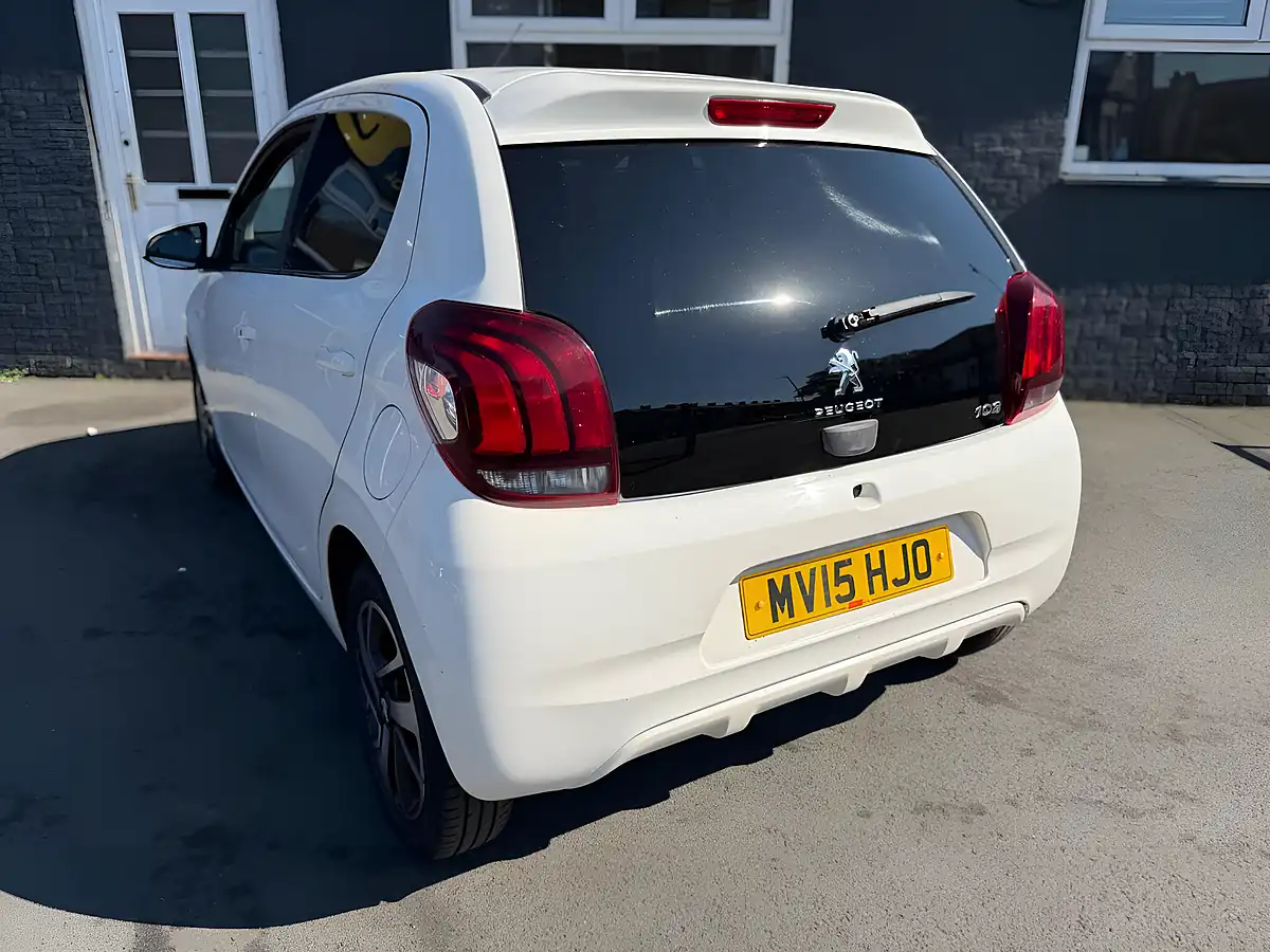 Used 2015 Peugeot 108 Allure White - Interior and Exterior details 14