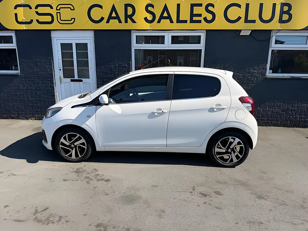 Used 2015 Peugeot 108 Allure White - Interior and Exterior details 5