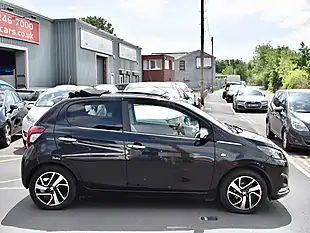 Used 2015 Peugeot 108 Roland Garros Top Black - Interior and Exterior details 8