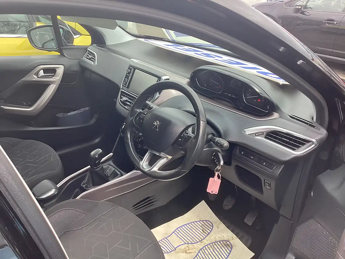 Used 2015 Peugeot 2008 Active Black - Interior and Exterior details 8