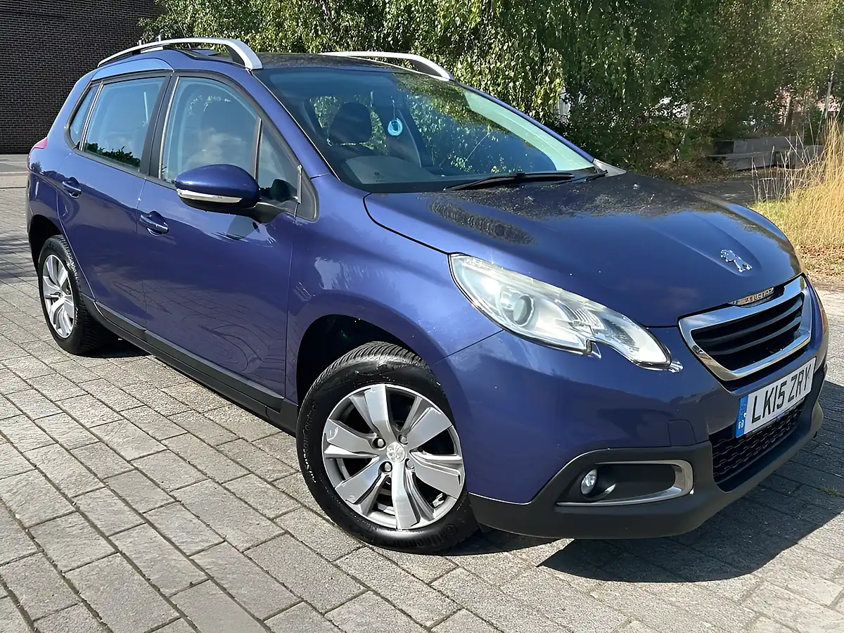 Used 2015 Peugeot 2008 Active Blue - Front View