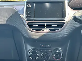 Used 2015 Peugeot 2008 Active Blue - Interior and Exterior details 16